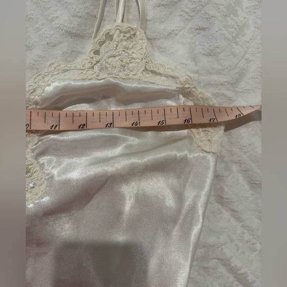 Vintage Gold Label Victorias Secret Satin Babydoll Slip Dress Nightie Ivory lace - Picture 8 of 9